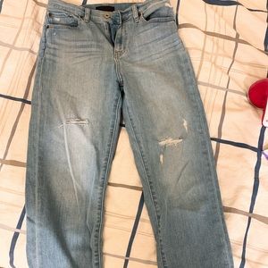 Uniqlo cropped jeans size 24 fits 25-26